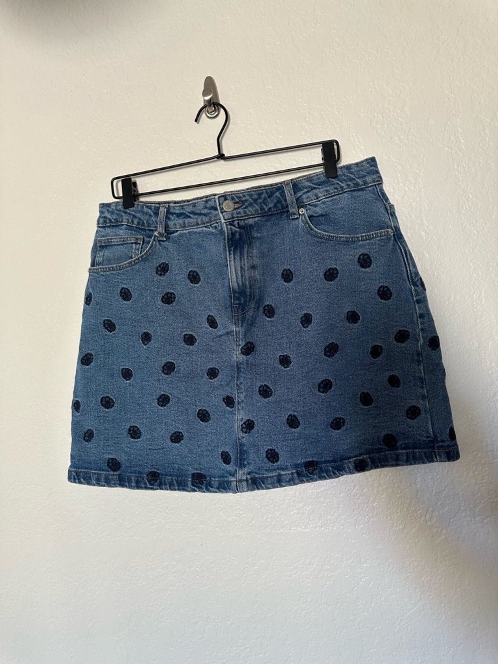 Vero Moda Denim Mini Skirt with Embroidered Flowers